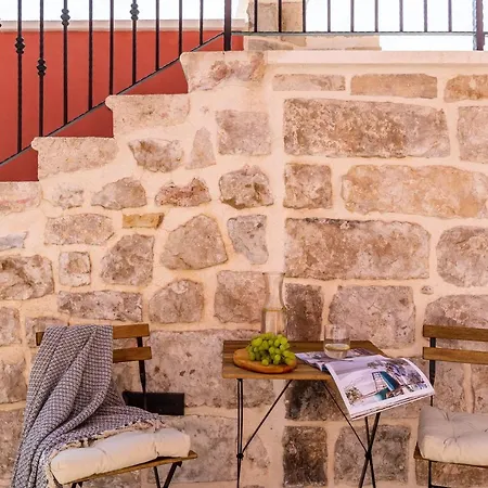 Apartment Old School Cavtat
