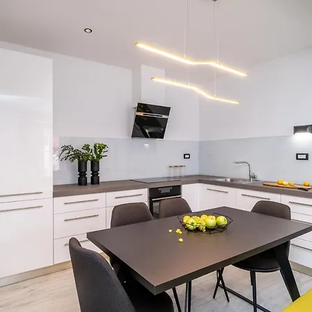 Διαμέρισμα Old School Cavtat