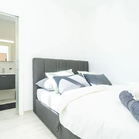 Διαμέρισμα Old School *