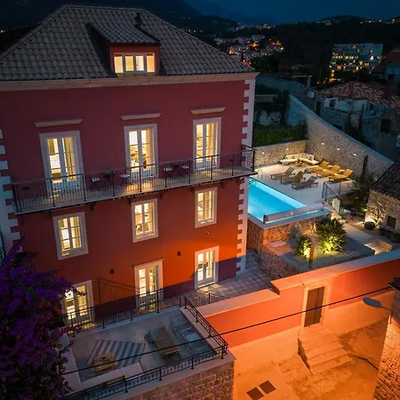 Old School Διαμέρισμα *