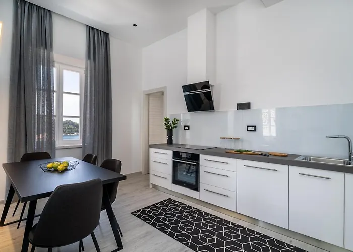 Old School 察夫塔特